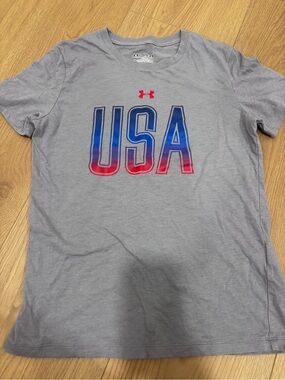 Under Armour USA Gray Graphic Tee